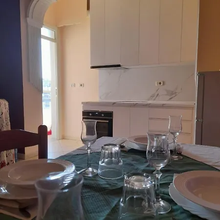 Holiday Home *